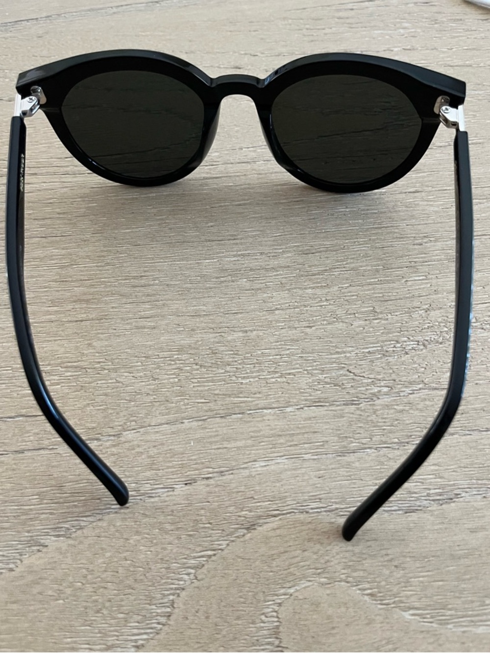 Gentle Monster Sunglasses East Moon 01 - Picture 6 of 7